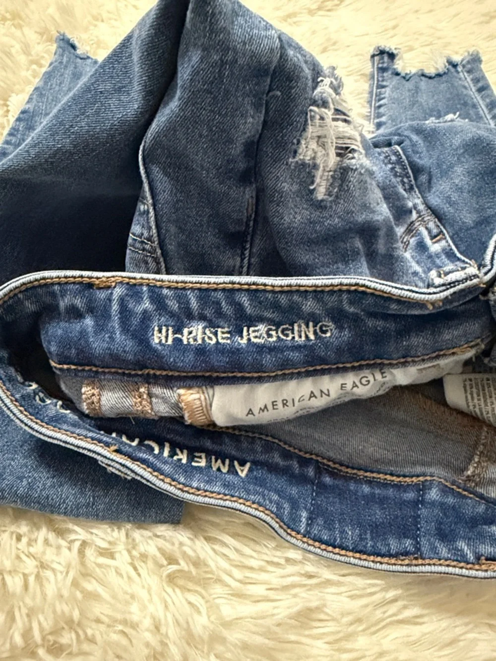 American Eagle Outfitters Hi-Rise Jegging with Raw Hem - Picture 5 of 6